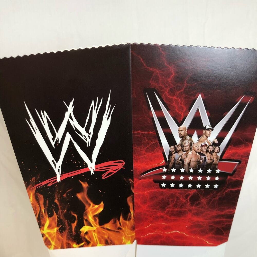 NEW Wrestling Party Popcorn Candy Holders Birthday Party Lot Of 20